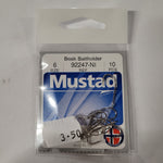 MUSTAD BEAK BAITHOLDER SIZE 6